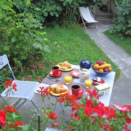 Le Jardin de Cécile et Benoit - Bed and Breakfast Malakoff Exterior foto